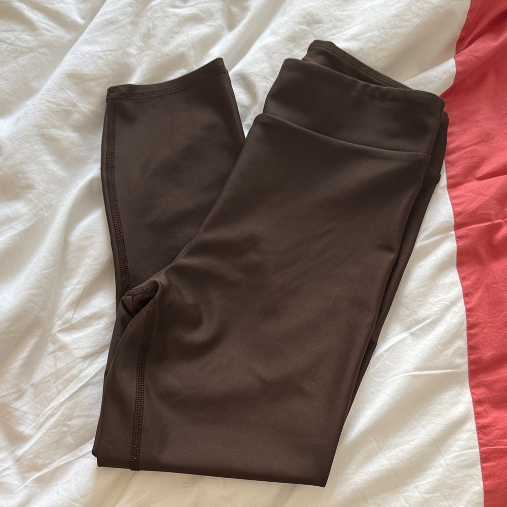 ALO Airlift Capri - Brown